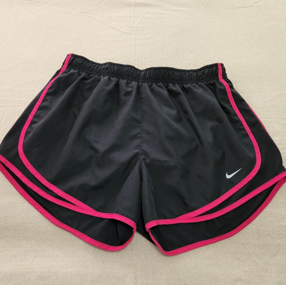 Nike Dri-Fit Shorts | size XL